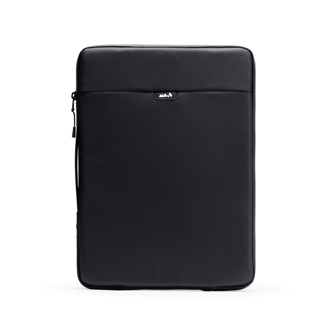 Protective Sleeve With Handle