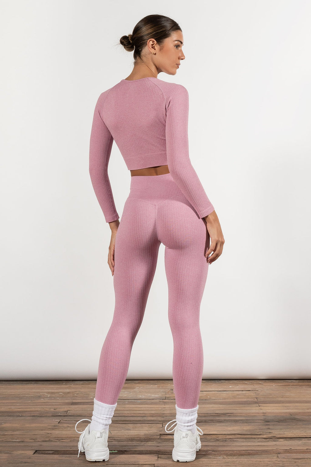 Seamless Ribbed Long Sleeve Crop Top in Lilac — image 5