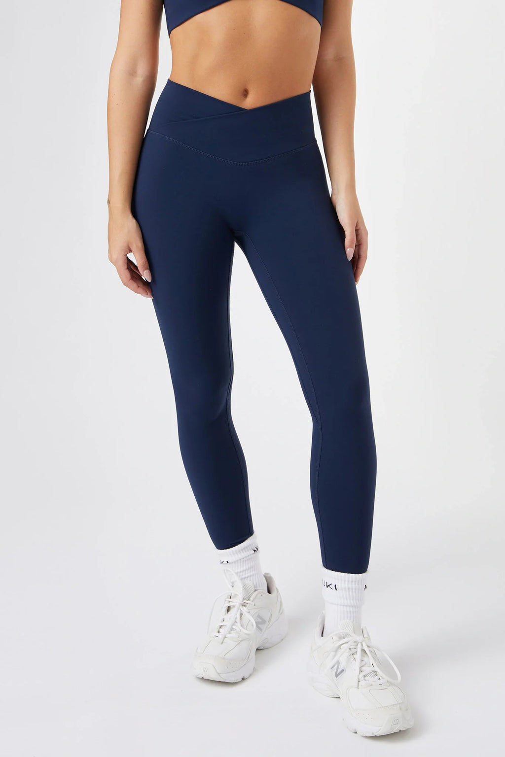 Sculpt Crossover Legging in Navy Blue — main image