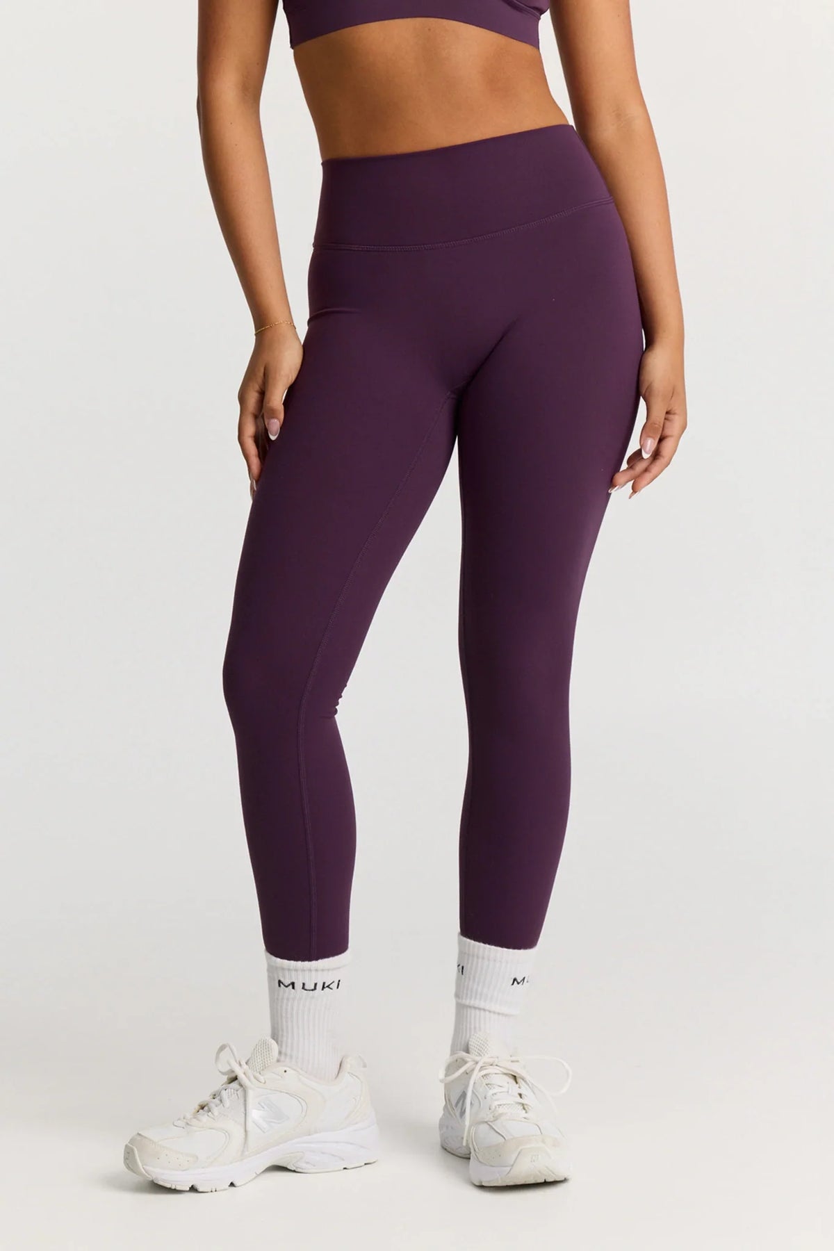Sculpt High Waist Legging II in Deep Plum — image 2