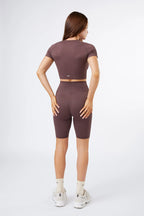 Seamless Ribbed Short Sleeve Crop Top in Chocolate — image 4