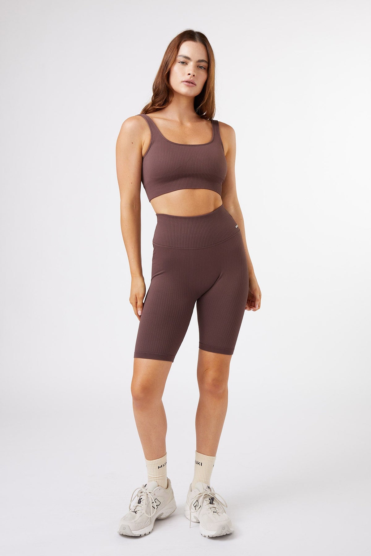 Seamless Ribbed Biker Short in Chocolate — image 3