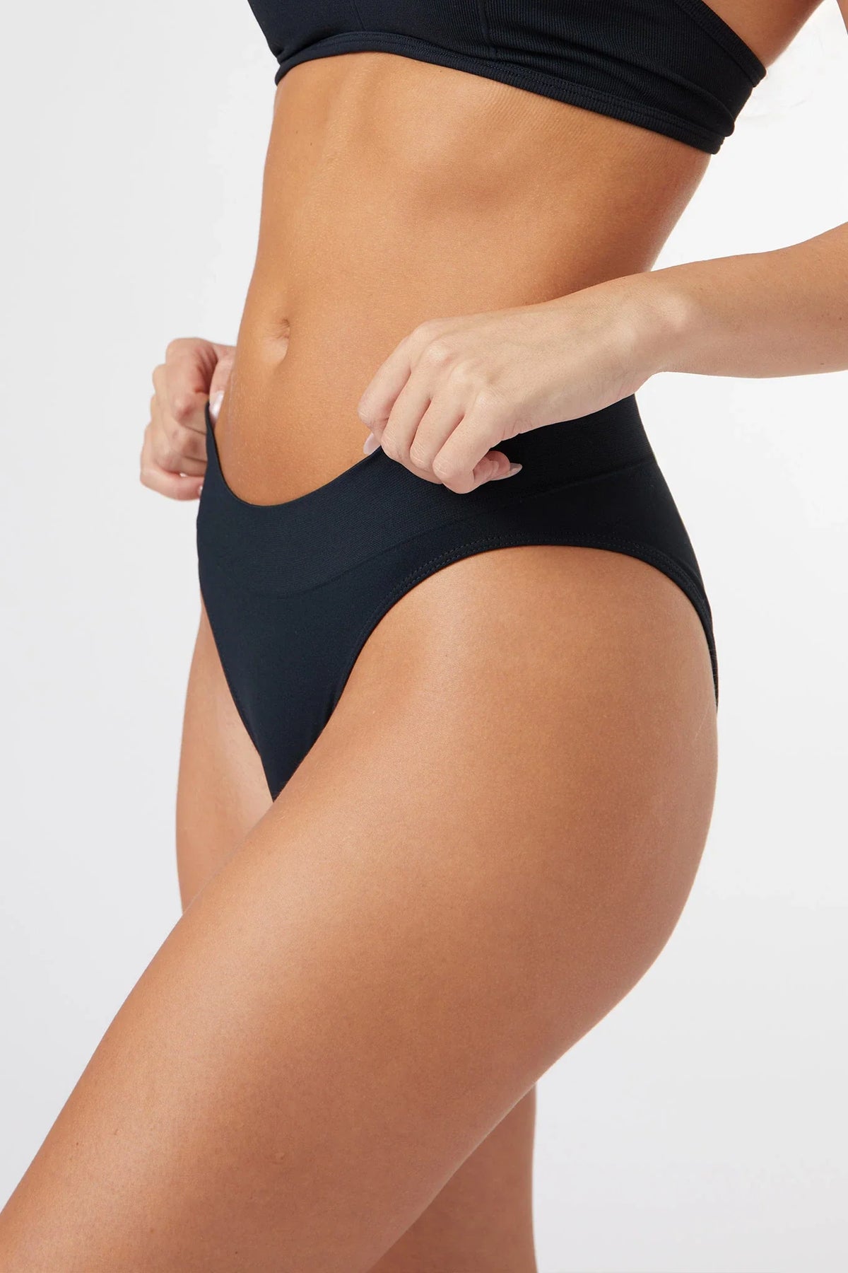Seamless Mid Rise Brief in Black — main image